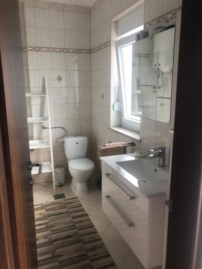 Grey Pearl With Free Ev Ch-Station Apartman Valbandon Kültér fotó