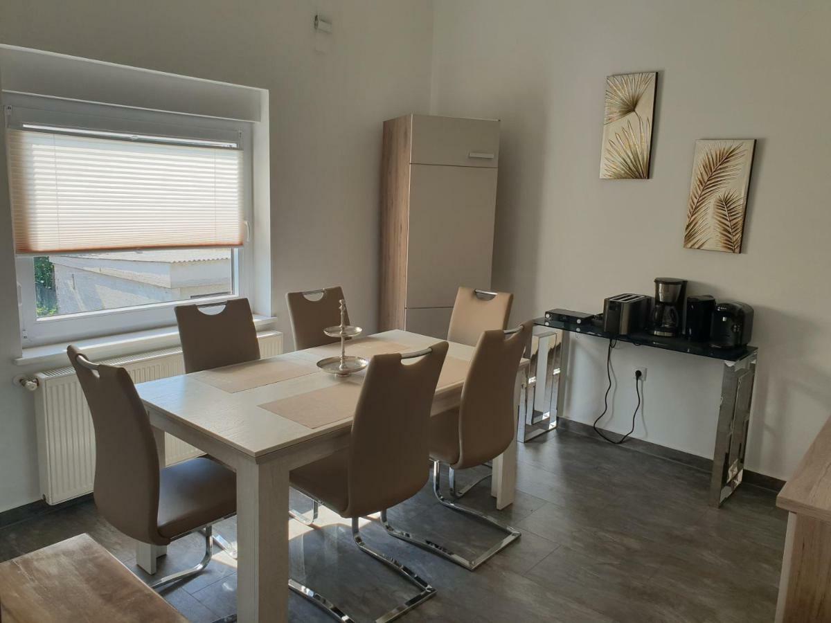 Grey Pearl With Free Ev Ch-Station Apartman Valbandon Kültér fotó